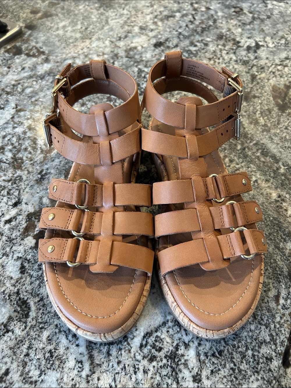 Crown Vintage Tan Gladiator Sandals 6